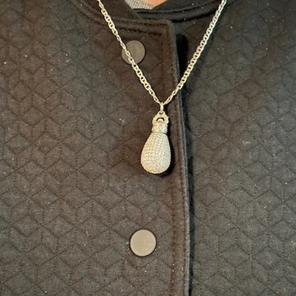 Crystal Pendant with Chain - Picture 1 of 2